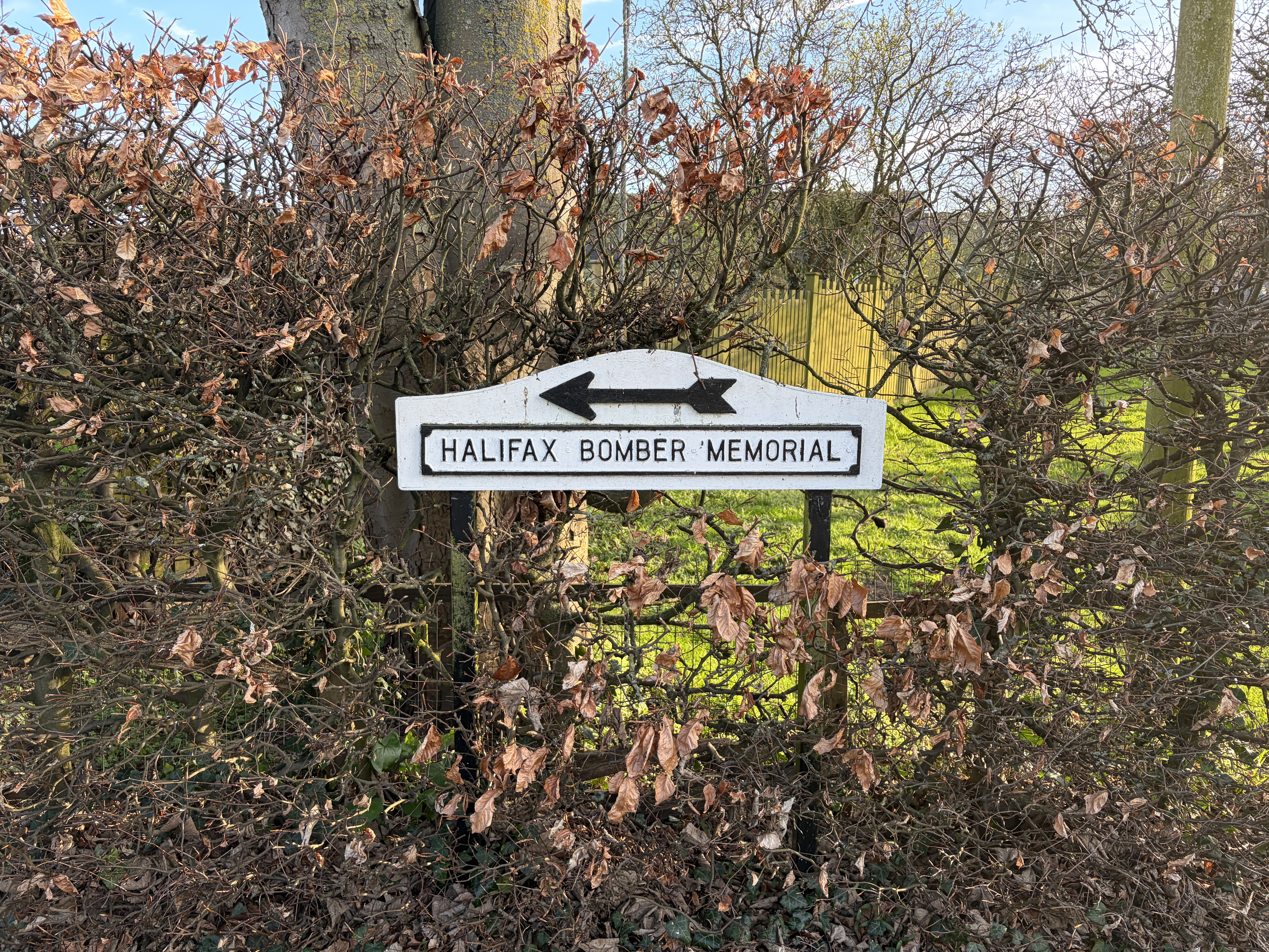 Farnsfield Halifax MZ519 memorial, Notts — detail view