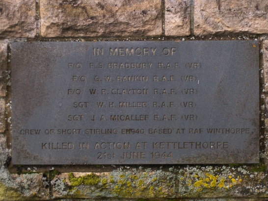 5d225d9706875 LI Laughterton 3 547x410