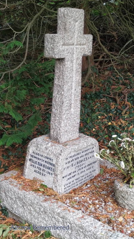 61sqn edward j boakes headstone 1