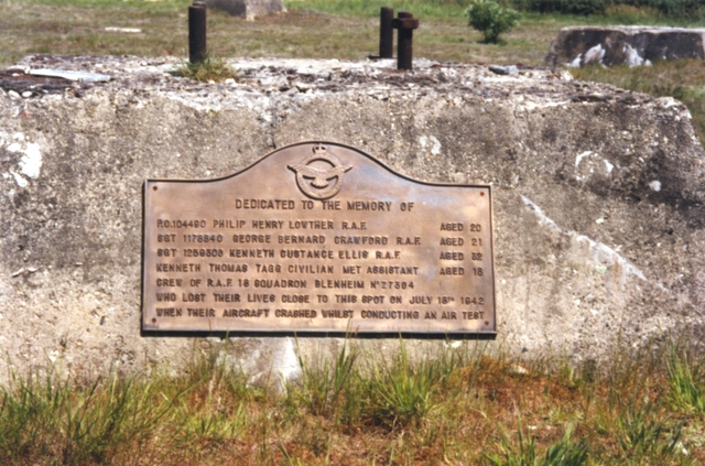 18 squadron blenheim iv z7304 memorial